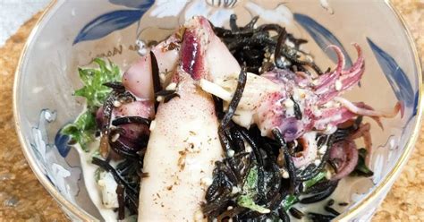 基本からアレンジまで！思わずつくりたくなる「茹でイカ」のレ .